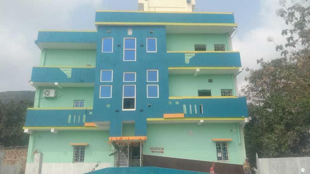 Super Hotel O New Star Lodge Kanaipur Exterior foto